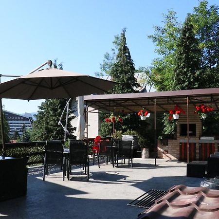 Casa Anne Marie Hotel ซินายา ภายนอก รูปภาพ
